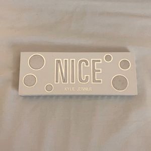Kylie Cosmetics Nice Palette.